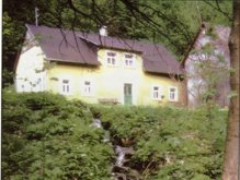 Weberhaus Vollaufmühle, Mühlbach